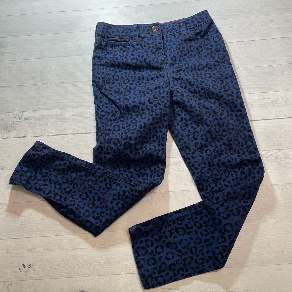 Mini Boden girls blue leopard print pants‎ size 10